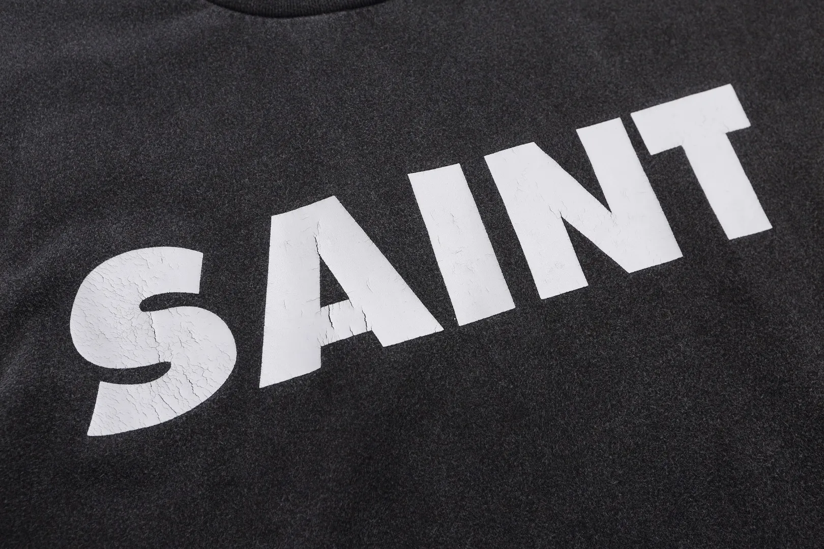 Saint Michael SNT letter slogan printed vintage distressed washed loose long-sleeved T-shirt Fabric: 260g Style number: SM01 Size: S-M-L-XL Color: Black Price: P156